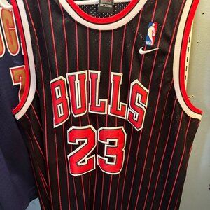 [SOLD] Chicago Bulls Michael Jordan - Black Pinstripe Jersey